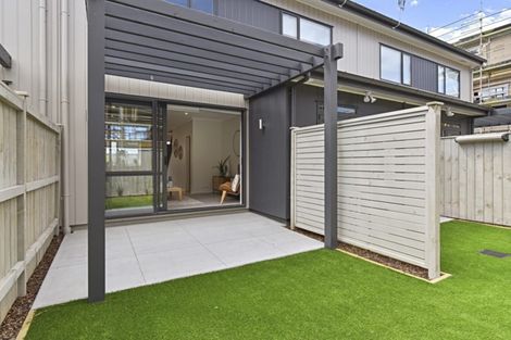 Photo of property in 3 Bonnette Road, Flat Bush, Auckland, 2019