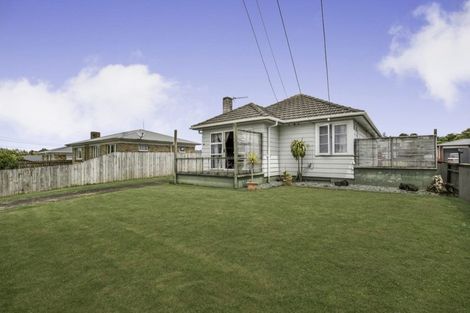 Photo of property in 32 Montgomery Avenue, Pukekohe, 2120