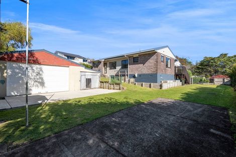 Photo of property in 66 Karina Road, Merrilands, New Plymouth, 4312