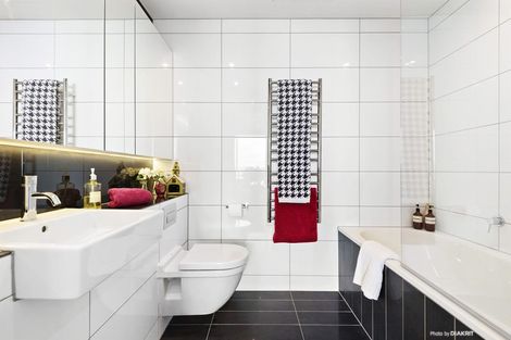 Photo of property in 804/1u Market Lane, Wellington Central, Wellington, 6011