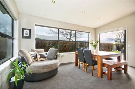 Photo of property in 9 Haddow's Place, Lake Hayes, Queenstown, 9304