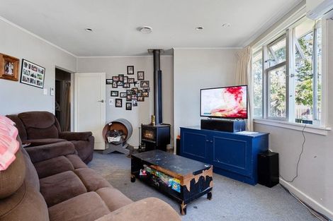Photo of property in 18 Oakland Street, Northcote, Christchurch, 8052