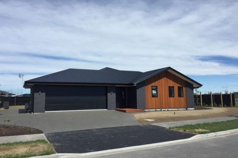 Photo of property in 28 Fearne Drive, Woodend, 7610