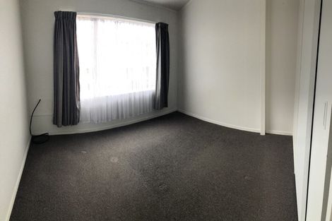 Photo of property in 133f1 Queens Drive, Lyall Bay, Wellington, 6022