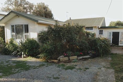 Photo of property in 53 Raumati Road, Raumati Beach, Paraparaumu, 5032