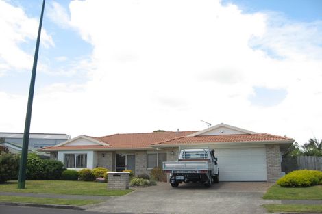 Photo of property in 113 Longford Park Drive, Takanini, 2112