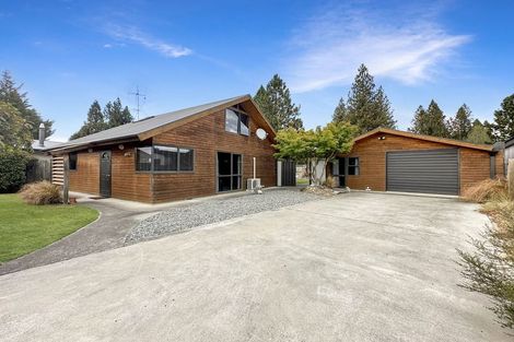 Photo of property in 32 Omahau Crescent, Twizel, 7901