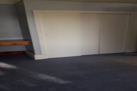 Photo of property in 16 Botanical Road, Takaro, Palmerston North, 4412
