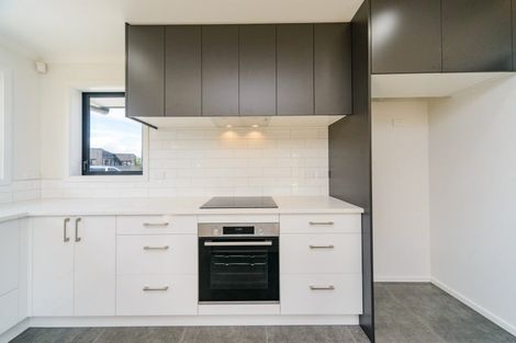 Photo of property in 1 Rangeview Drive, Kelvin Grove, Palmerston North, 4414