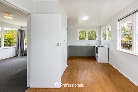 Photo of property in 16 Ruru Crescent, Heretaunga, Upper Hutt, 5018