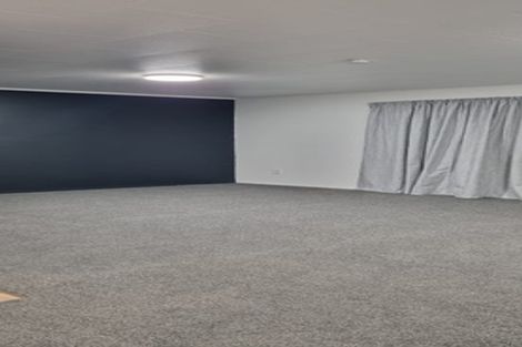 Photo of property in 2 Hetley Crescent, Taradale, Napier, 4112