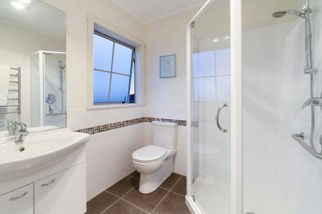 Photo of property in 135c Hutchinson Road, Helensville, 0875