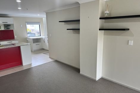 Photo of property in 12/46 Carlos Drive, Flat Bush, Auckland, 2016