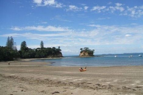 Photo of property in 6 Long Street, Torbay, Auckland, 0630