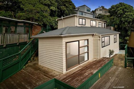 Photo of property in 51u2 View Road, Houghton Bay, Wellington, 6023