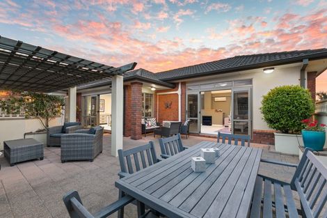 Photo of property in 24 Manor Park Drive, Pyes Pa, Tauranga, 3112