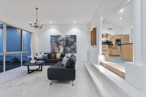 Photo of property in 9 Burgundy Park Avenue, Henderson, Auckland, 0612