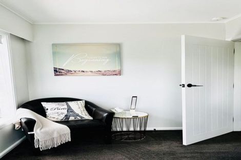 Photo of property in 5 Silverwood Place, Hornby, Christchurch, 8042