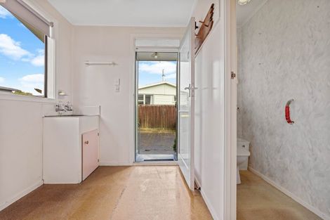 Photo of property in 29 Kaka Crescent, Tokoroa, 3420