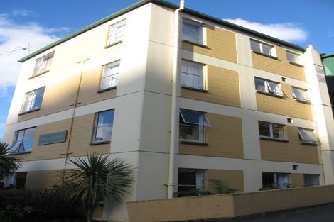 Photo of property in 161u2 Glenmore Street, Kelburn, Wellington, 6012