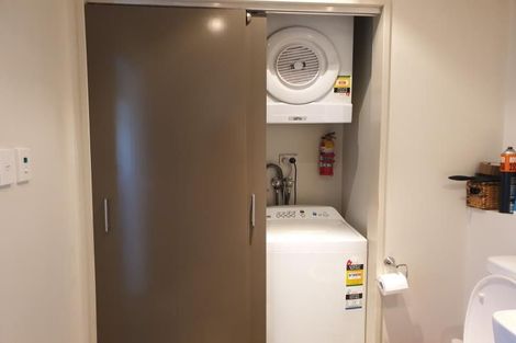 Photo of property in 189u8 Ohiro Road, Brooklyn, Wellington, 6021