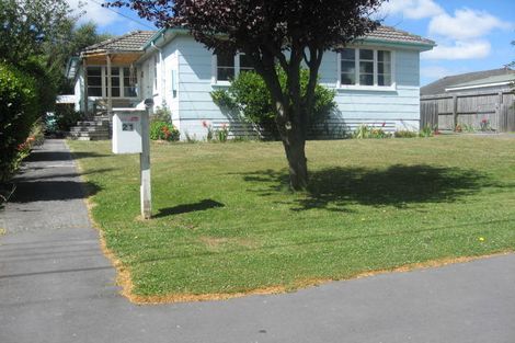 Photo of property in 21 Auburn Avenue, Upper Riccarton, Christchurch, 8041