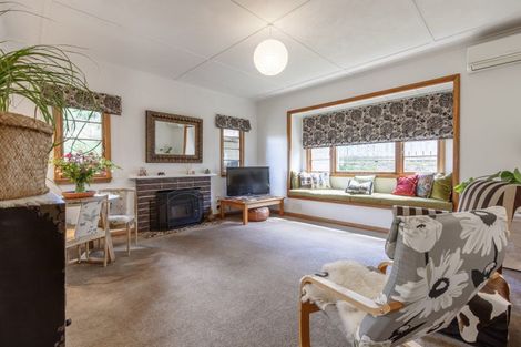 Photo of property in 18 Rose Street, Waipawa, 4210