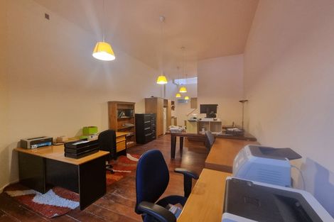 Photo of property in Courtenay Mews Apartments, 11/14u Alpha Street, Te Aro, Wellington, 6011