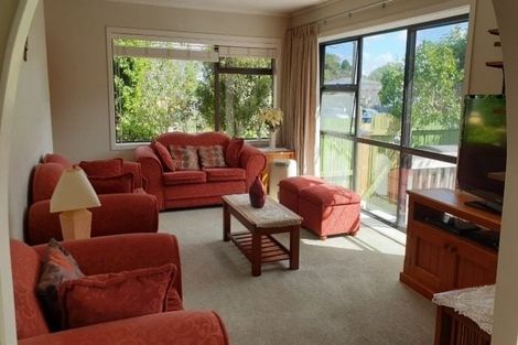 Photo of property in 1/123 Chivalry Road, Glenfield, Auckland, 0629