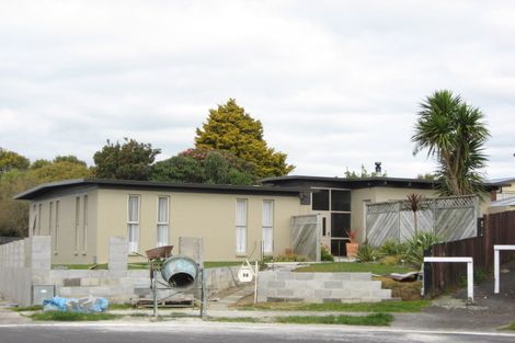 Photo of property in 27b Montana Place, Merrilands, New Plymouth, 4312