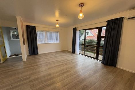 Photo of property in 72c Black Rock Road, Newlands, Wellington, 6037