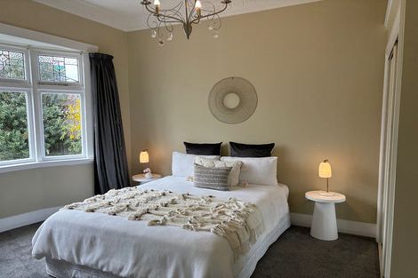 Photo of property in 92 Tomahawk Road, Andersons Bay, Dunedin, 9013