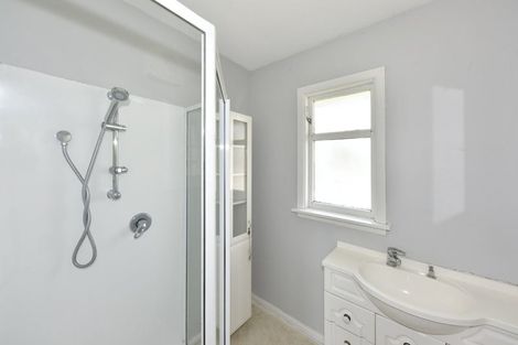 Photo of property in 15 Haig Place, Woolston, Christchurch, 8023