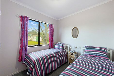 Photo of property in 30 Marlin Place, Whiritoa, Whangamata, 3691