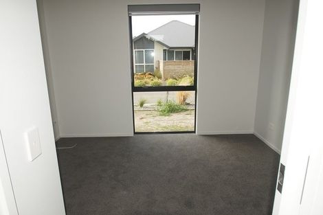 Photo of property in 4 Pegson Lane, Halswell, Christchurch, 8025