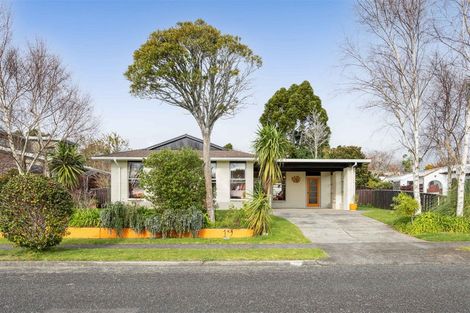 Photo of property in 19 Wesley Avenue, Frankleigh Park, New Plymouth, 4310