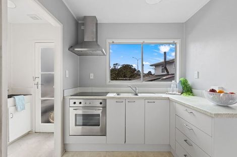 Photo of property in 1/34 Mayfield Road, Glenfield, Auckland, 0629