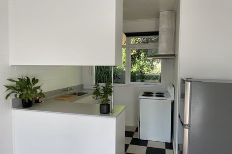 Photo of property in 2/85 Warwick Street, Wilton, Wellington, 6012