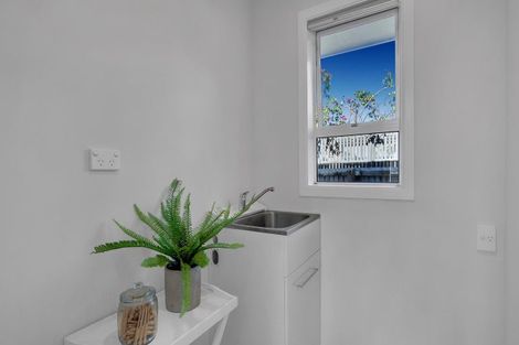 Photo of property in 10 White Street, Rangiora, 7400