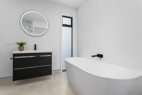 Photo of property in 16 Pacific Parade, Coastlands, Whakatane, 3120