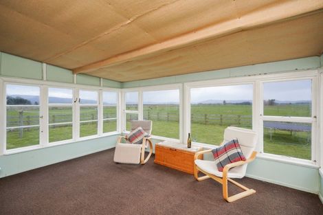 Photo of property in 565 Otautau Wreys Bush Road, Waikoura, Otautau, 9689