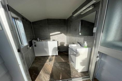 Photo of property in 85 Santiago Crescent, Unsworth Heights, Auckland, 0632