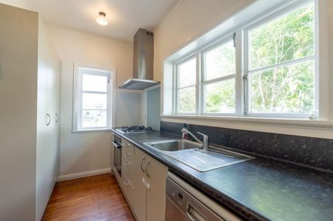 Photo of property in 256 College Street, West End, Palmerston North, 4412