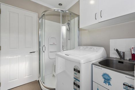Photo of property in 9 Jersey Place, Grandview Heights, Hamilton, 3200