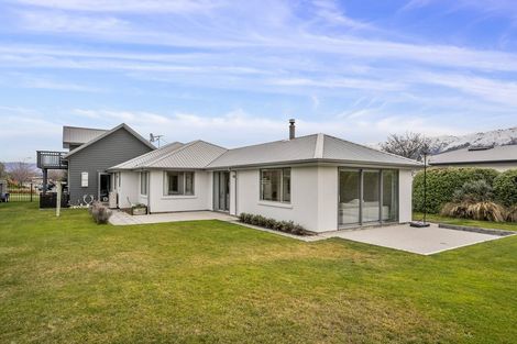 Photo of property in 27 De Bettencor Place, Mount Pisa, Cromwell, 9383