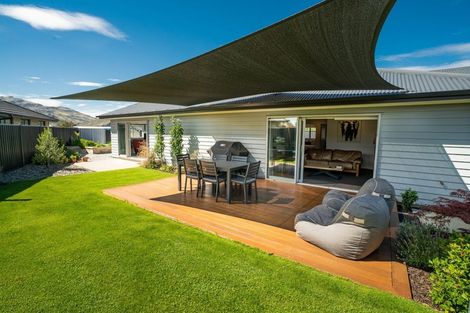 Photo of property in 33 Hosking Drive, Cromwell, 9310