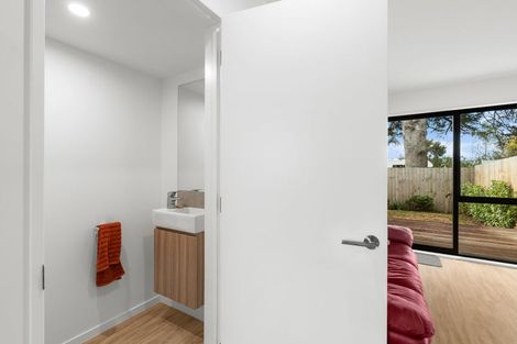 Photo of property in 2/304 Waterloo Road, Hornby, Christchurch, 8042