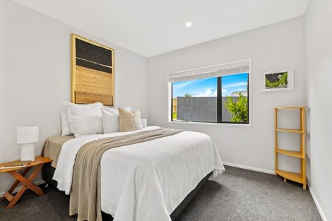 Photo of property in 75 Glenvar Ridge Road, Long Bay, Auckland, 0630