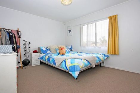 Photo of property in 45a Station Road, Takanini, 2112