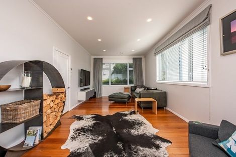 Photo of property in 73 Overtoun Terrace, Hataitai, Wellington, 6021